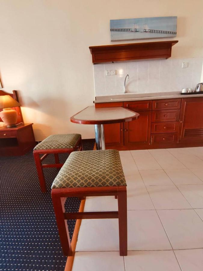 Seaview Deluxe Studio Couples Room S Танджунг-Бунгах Екстер'єр фото