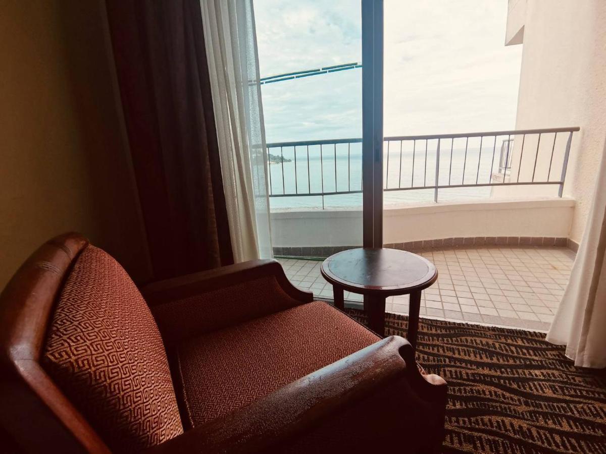 Seaview Deluxe Studio Couples Room S Танджунг-Бунгах Екстер'єр фото