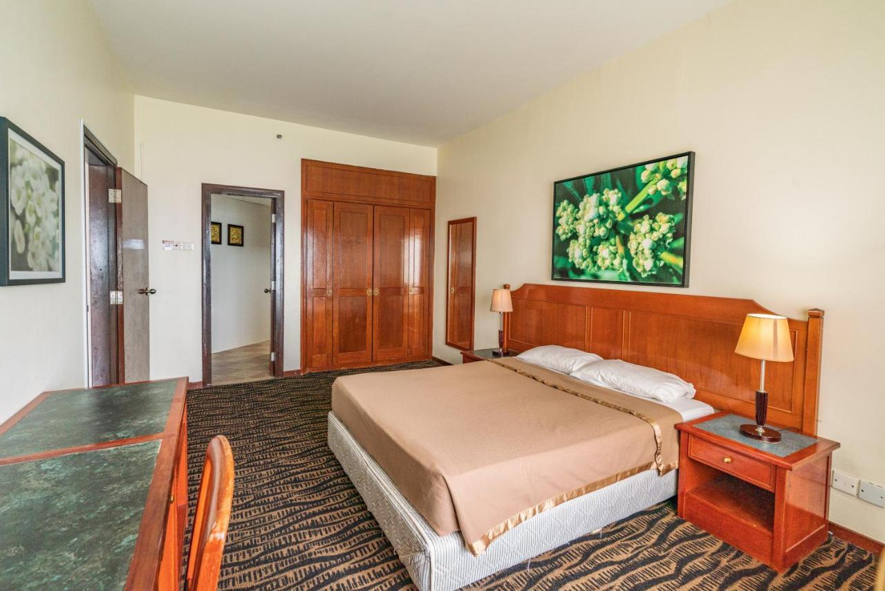 Seaview Deluxe Studio Couples Room S Танджунг-Бунгах Екстер'єр фото