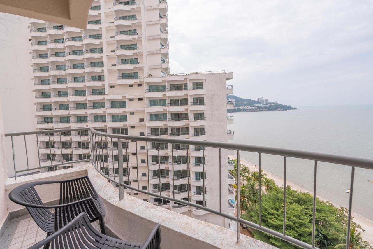Seaview Deluxe Studio Couples Room S Танджунг-Бунгах Екстер'єр фото