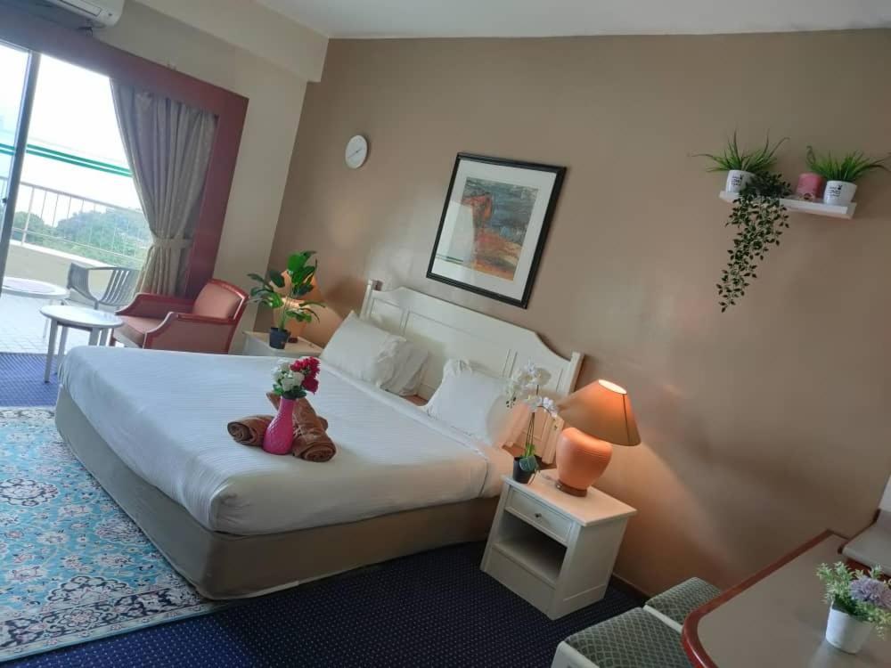 Seaview Deluxe Studio Couples Room S Танджунг-Бунгах Екстер'єр фото
